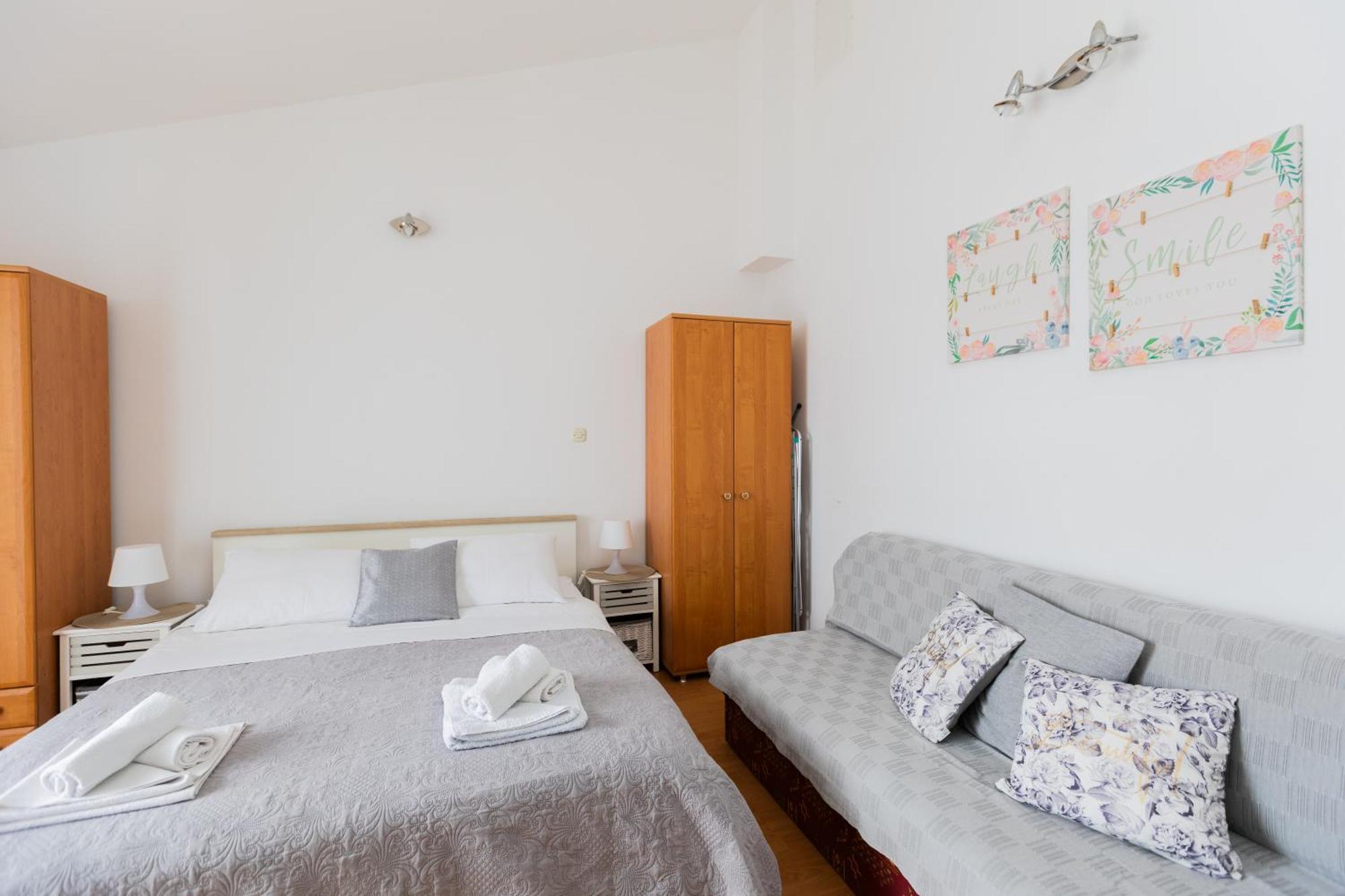 Apartments Rudi Lokva Rogoznica Ngoại thất bức ảnh